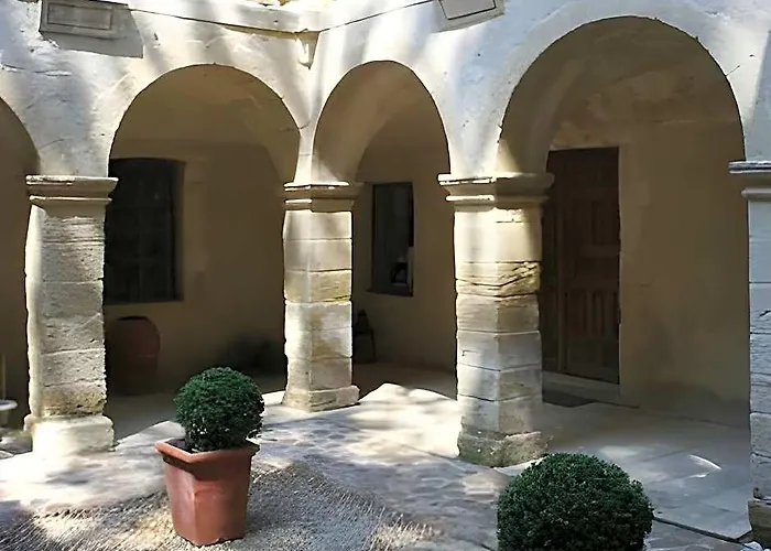Chateau Beaupre Deleuze